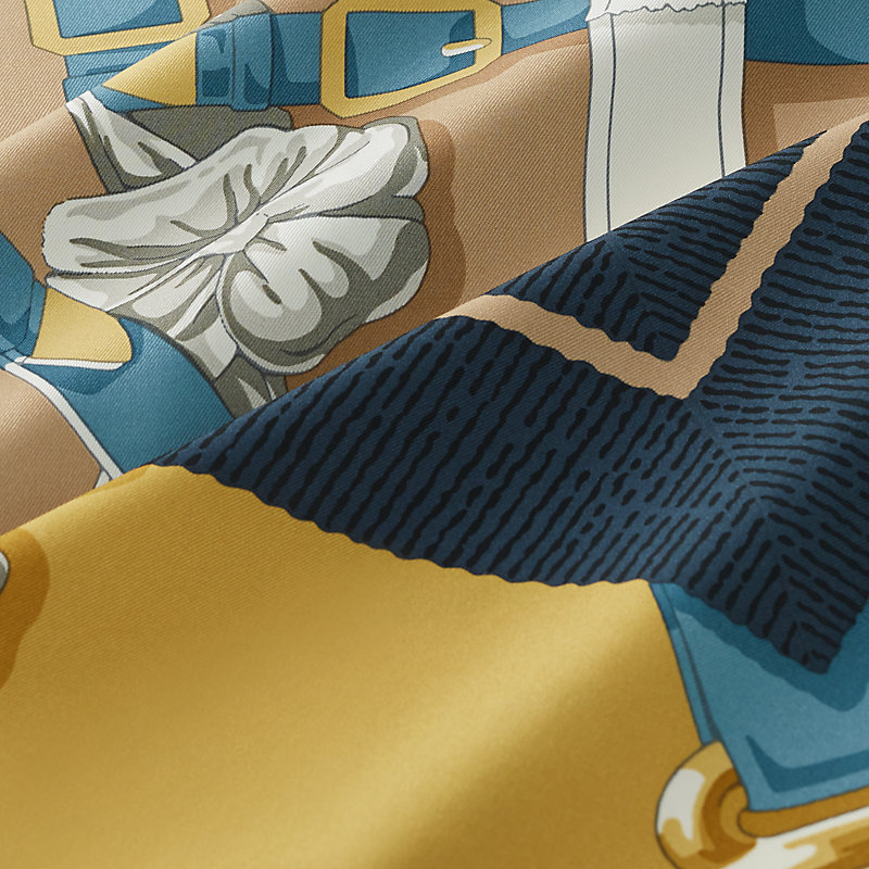 Carré 70 Grand Manège Détail | Hermès Canada